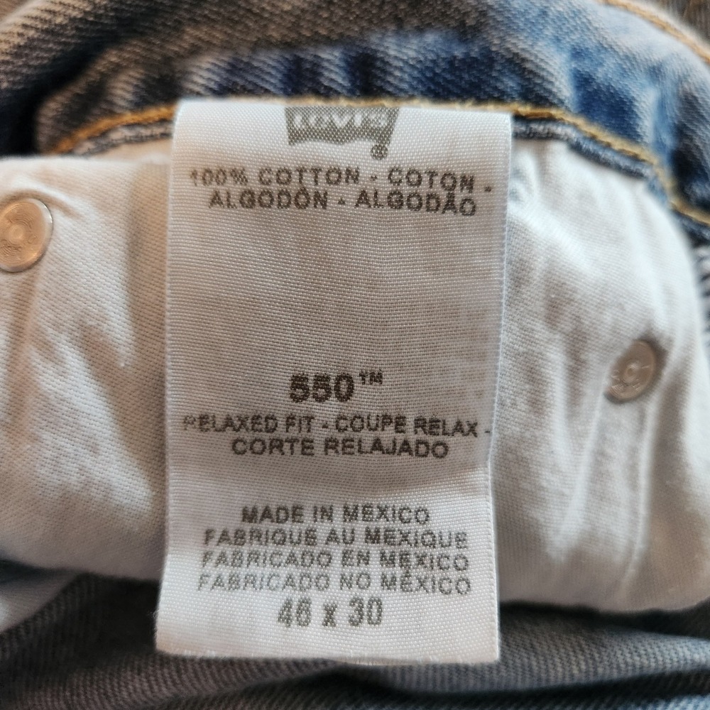 Mens Levi's 550 Relaxed Fit Jeans Light Wash Denim Blue Size 46x30 - Picture 6 of 11